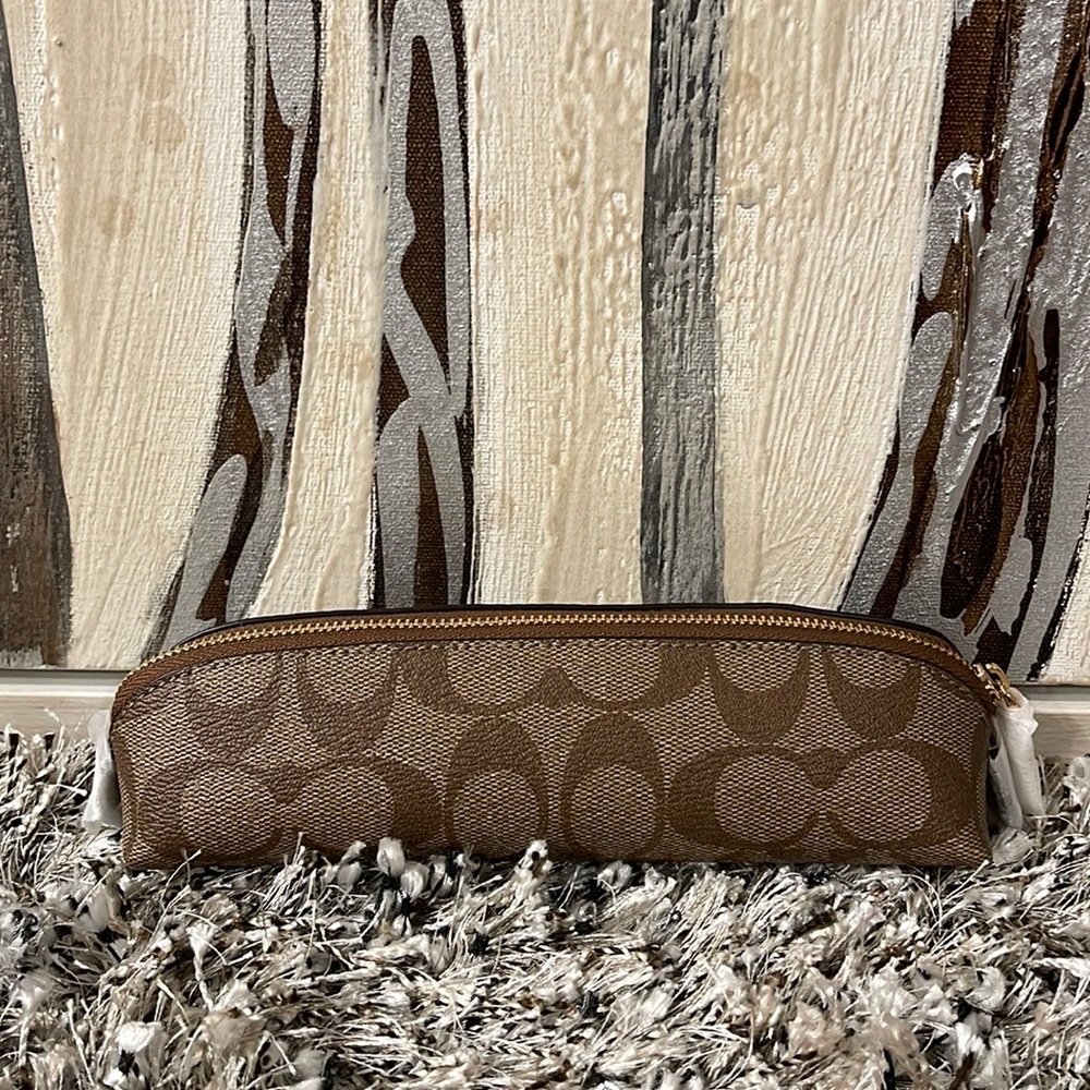COACH Pencil Case In Signature Canvas NEW!